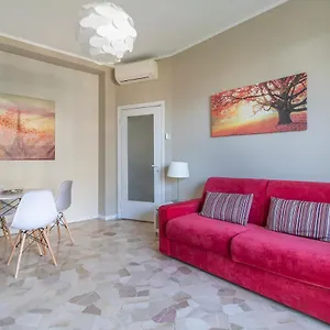 Altido Trendy Flat With Balcony, Easy Access To Centre Appartamento