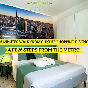 Elegant Citylife Apartment- Metro Access - Double Appartamento